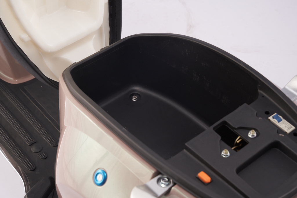 mẫu xe điện cốp rộng valerio ls